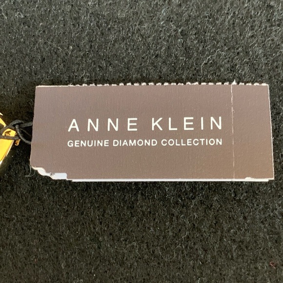 ‼️SOLD‼️ ANNE KLEIN Gold Tone Diamond Accent Watch - Picture 7 of 8